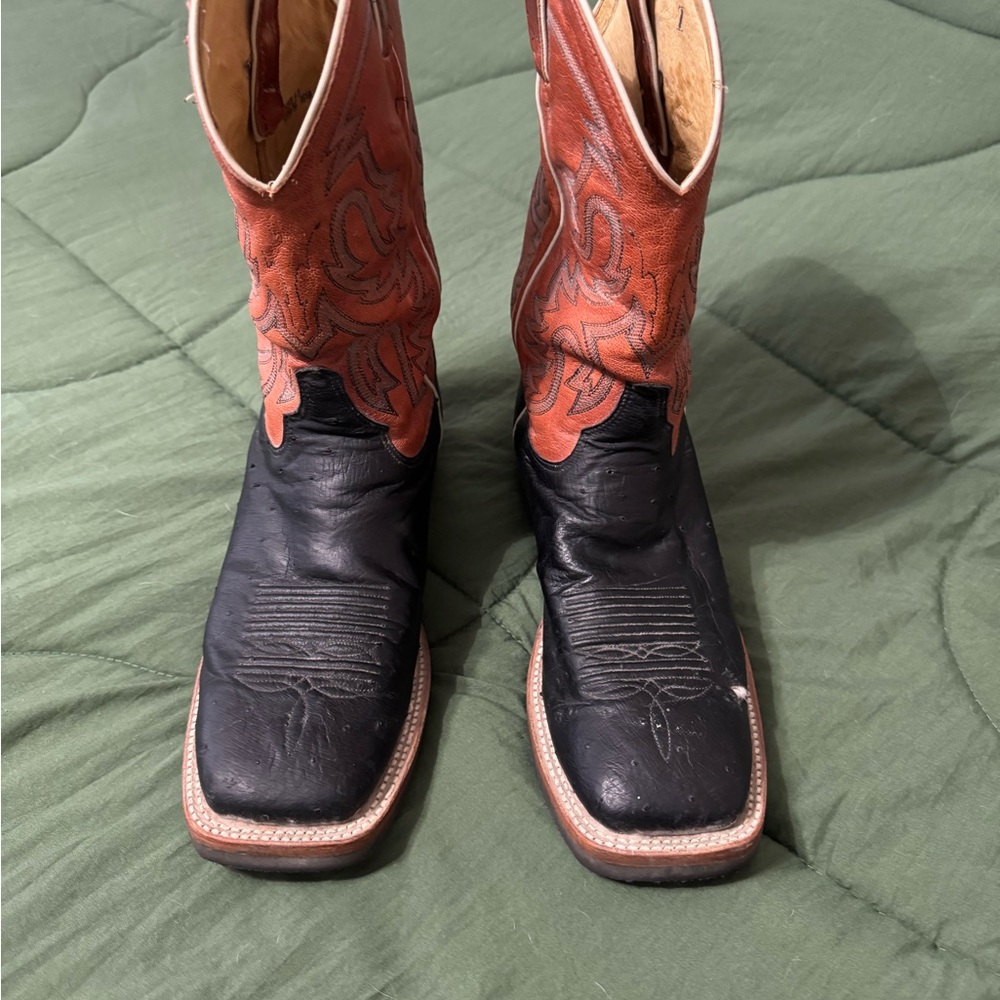 Justin Boots Black and Tan Cowboy Boots